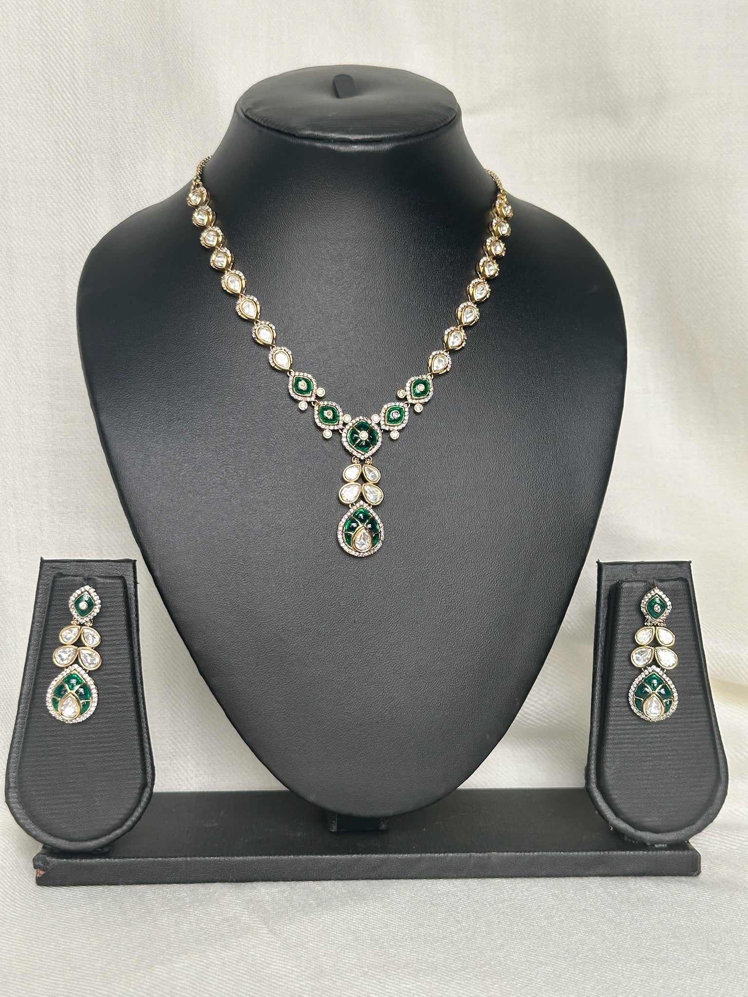 Necklace with Ear Rings